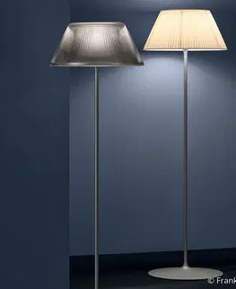Stojacie lampy FLOS FLOS Romeo Soft F – stojaca lampa, príjemné svetlo