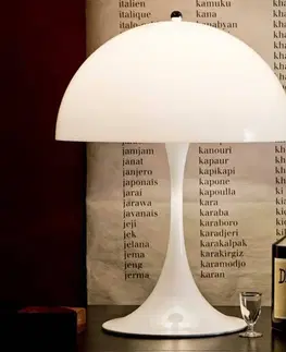 Lampy na nočný stolík Louis Poulsen Louis Poulsen Panthella – dizajnérska stolná lampa