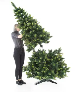 Vianočné dekorácie AmeliaHome Vianočný stromček Borovica Diana, 120 cm