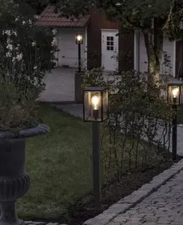 Osvetlenie príjazdovej cesty Konstsmide Chodníkové svietidlo Carpi, tvar lucerny, čierna