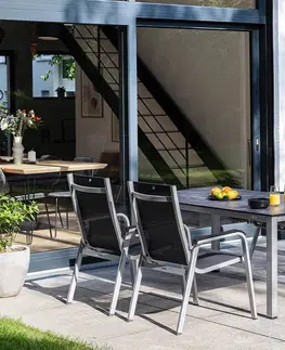 Stoličky Basic+ Premium záhradná jedálenská stolička strieborná