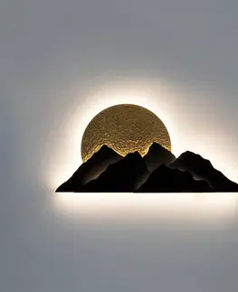 Nástenné svietidlá Holländer Nástenné svietidlo Montagna LED, hnedá/zlatá farba, šírka 150 cm