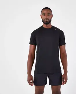 nordic walking Pánske bežecké tričko Run 500 Confort bez švov čierne