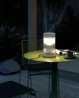 Vonkajšie osvetlenie terasy Nordlux Stolová lampa Coupar na vonkajšie použitie, piesok