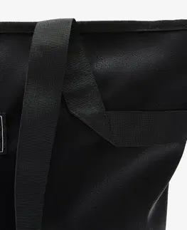 batohy Športová taška 25 l efekt zrnitej kože čierna