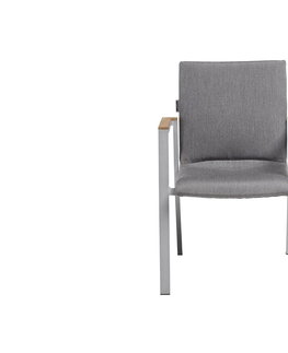 Stoličky Rasmus polstrovaná záhradná jedálenská stolička s teakovými podrúčkami sivá