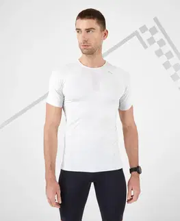 nordic walking Pánske bežecké tričko Run 500 Confort Skin bez švov biele