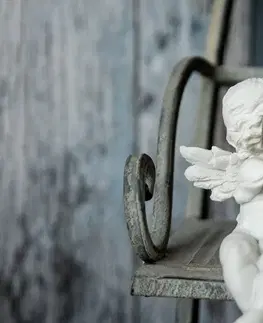 Obrazy anjelov Obraz sošky anjelikov na lavičke