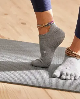 ponožky Ponožky na jogu 5 prstov protišmykové sivé