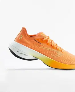 pánske tenisky Pánska bežecká obuv Kiprun KD900 oranžová