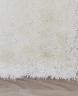 Koberce a koberčeky KONDELA Amida koberec 140x200 cm snehobiela