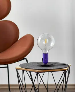 Stolové lampy FLOS FLOS Lampadina stolná LED purpurová, stojan čierny