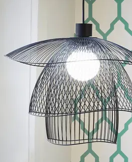 Závesné svietidlá Forestier Forestier Papillon S závesná lampa, 56 cm, čierna