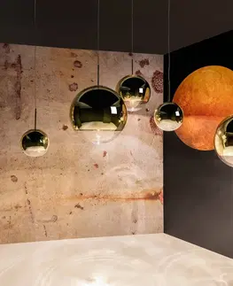 Závesné svietidlá Tom Dixon Tom Dixon Mirror Ball závesné LED Ø 50 cm zlatá
