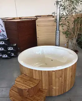 Vírivé bazény DEOKORK Drevená kaďa Hot tub DELUXE 220 (1650L)