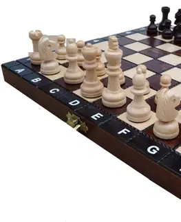 Šachové hry F.P.H.U. "MADOŃ", Poľsko Šachy drevené Školské 27x27x2 cm