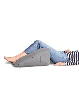Pillows Poduška na opieranie s podhlavníkom