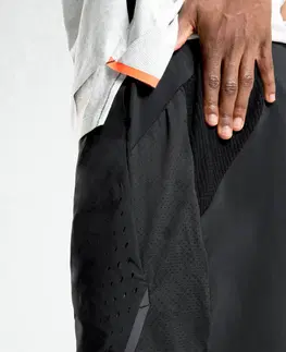 nohavice Pánske basketbalové šortky SH900 čierne