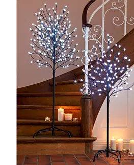 Drobné dekorácie a doplnky LED stromček s osvetlením