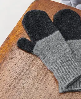 Gloves & Mittens Pletené palčiaky, svetlosivé