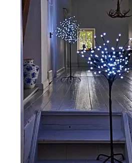 Drobné dekorácie a doplnky LED stromček s osvetlením