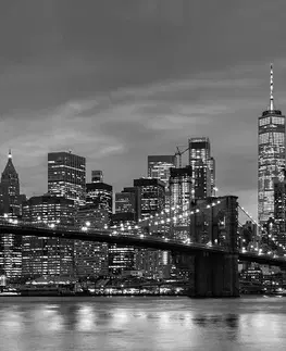 Samolepiace tapety Samolepiaca fototapeta čiernobiely most v Brooklyne