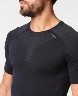 nordic walking Pánske bežecké tričko Run 500 Comfort Skin bez švov čierne