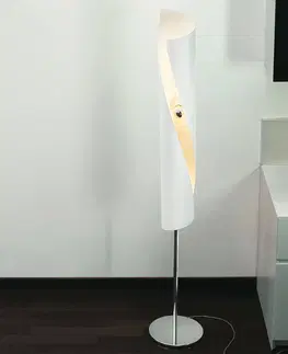 Stojacie lampy Knikerboker Knikerboker Hué dizajnová stojaca lampa v bielej