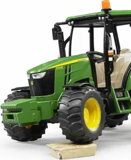 Hračky - dopravné stroje a traktory BRUDER - 02106 Traktor John Deere 5115 M