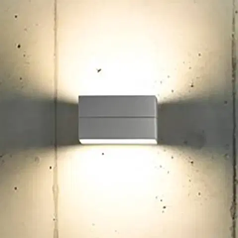 Nástenné svietidlá Ribag LED nástenné svietidlo CUBO on/off biele 2 700 Kelvinov