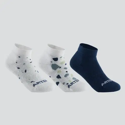 bedminton Detské športové ponožky RS 160 stredne vysoké 3 páry tmavomodré, biele