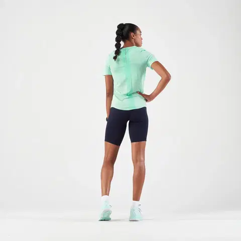 nordic walking Dámske bežecké tričko Run 500 Confort bez švov žiarivo zelené