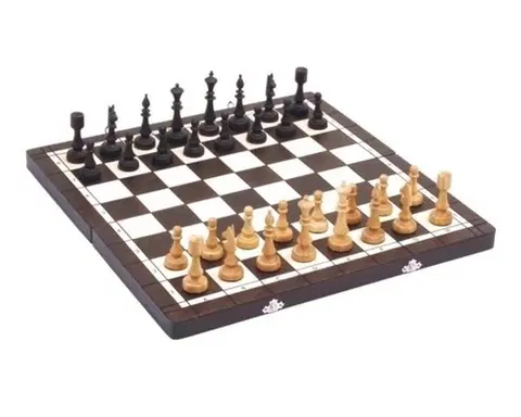 Šachové hry F.P.H.U. „ MADOŃ” Šachy drevené Club