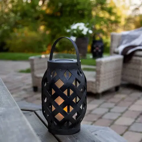 Vonkajšie dekoratívne svietidlá STAR TRADING LED lampáš Flame Lantern, čierna, 23 cm