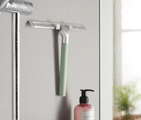 Bathroom Accessories Kúpeľňová stierka s praktickým držiakom na stenu, zelená