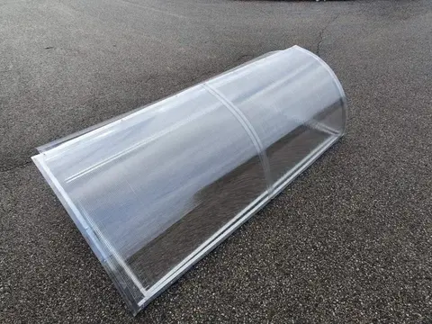 Pareniska Parenisko polykarbonát Lanitplast 210 cm