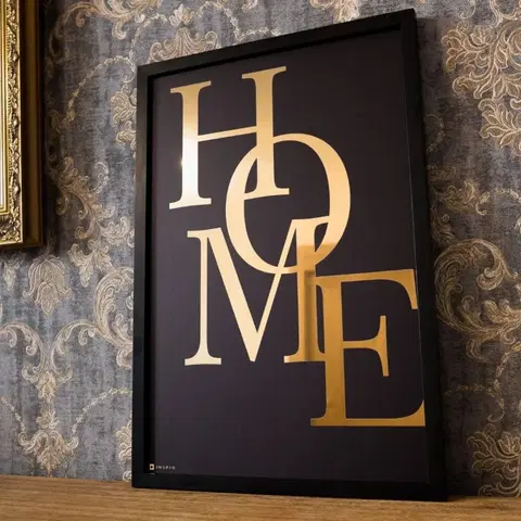 Moderné obrazy Obraz na stenu, zlatý text a čierny drevený rám - O domove