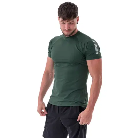 Pánske tričká Pánske športové tričko Nebbia „Essentials“ 326 Dark Green - XL