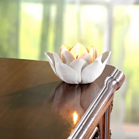 Drobné dekorácie a doplnky 1 svietnik na čajovú sviečku "Kvet"
