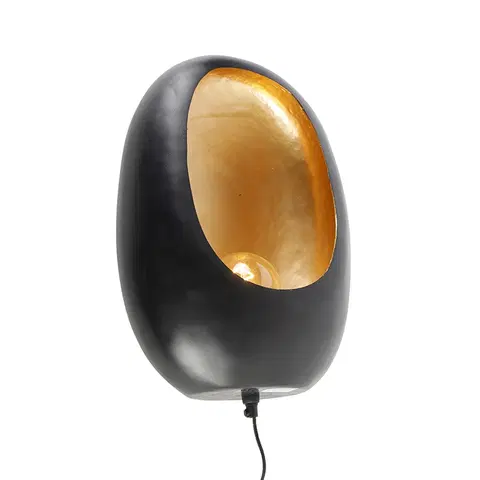 Nastenne lampy Dizajnové nástenné svietidlo čierne so zlatým interiérom 46 cm - Cova