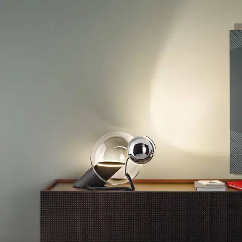 Stolové lampy Stilnovo Stilnovo Gravita stolová LED lampa 2 zdroje svetla