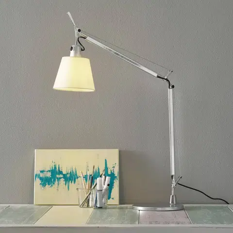 Stolové lampy na písací stôl Artemide Dizajnová stolná lampa Artemide Tolomeo Basculante